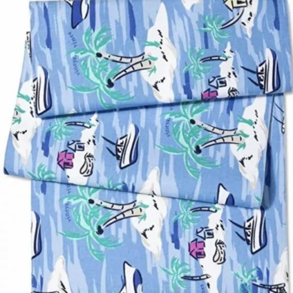 Vineyard vines nwt nautical table runner